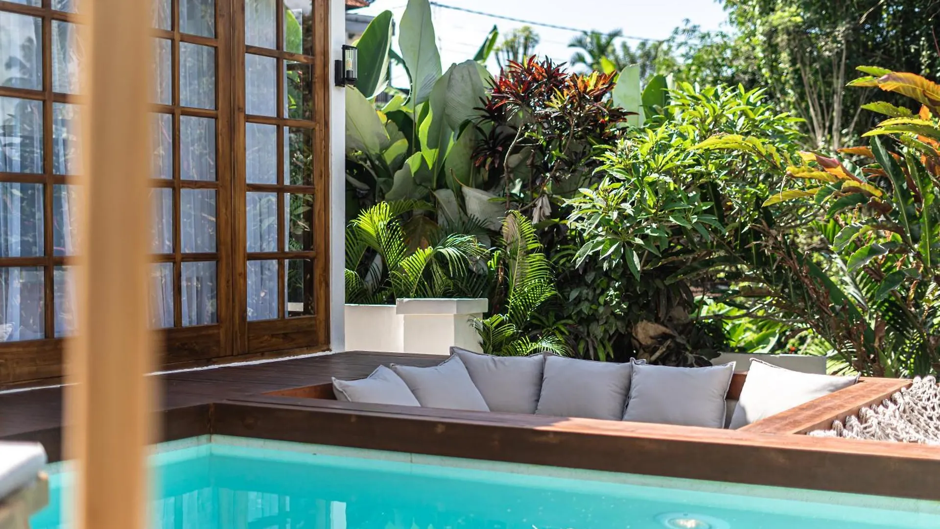 Hanging Gardens Villa By Evdekimi Ubud