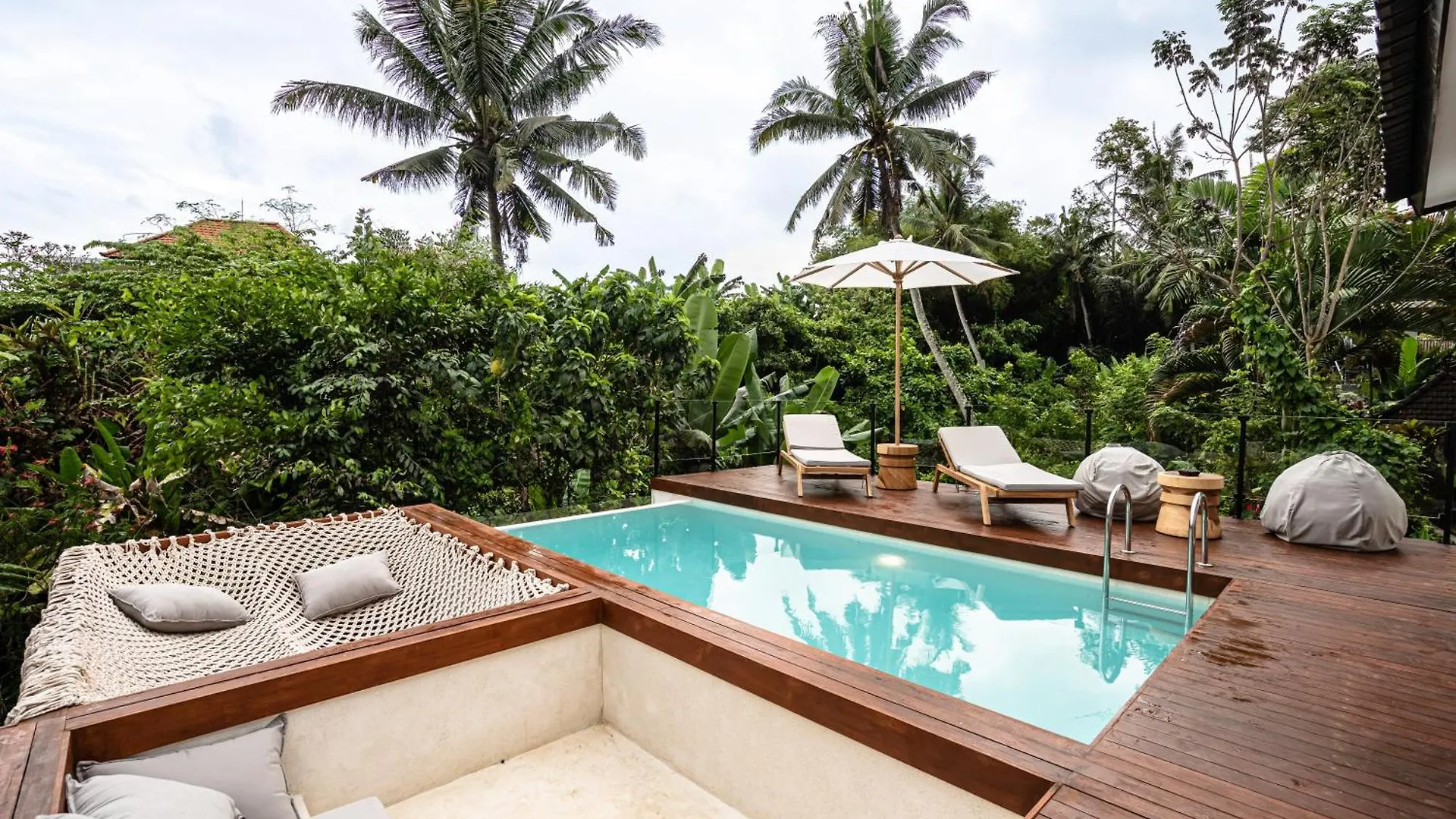 Hanging Gardens Villa By Evdekimi Ubud