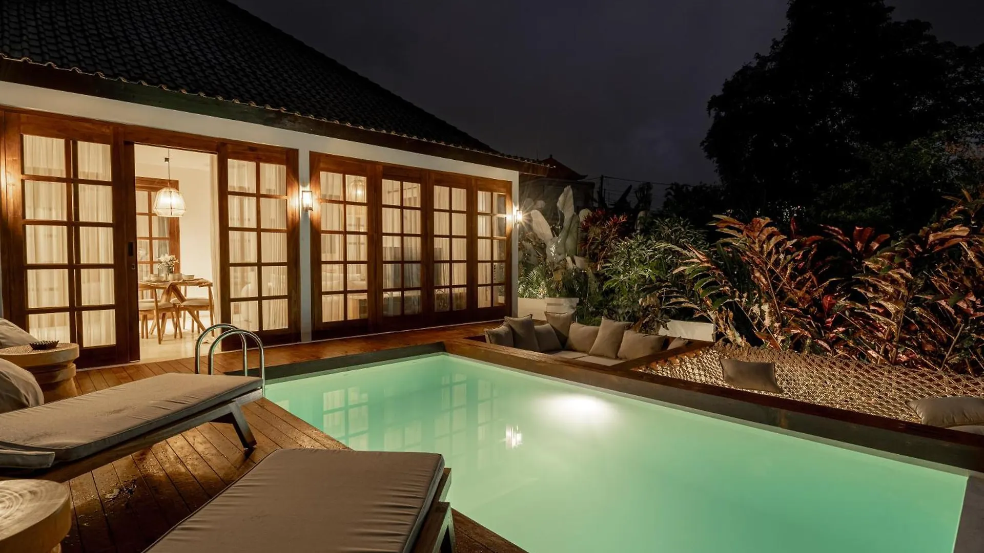 Hanging Gardens Villa By Evdekimi Ubud