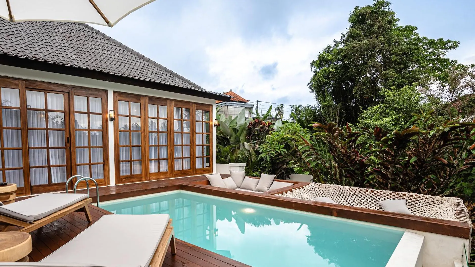 Hanging Gardens Villa By Evdekimi - Longer Stay Extra Perks Ubud  Indonesia