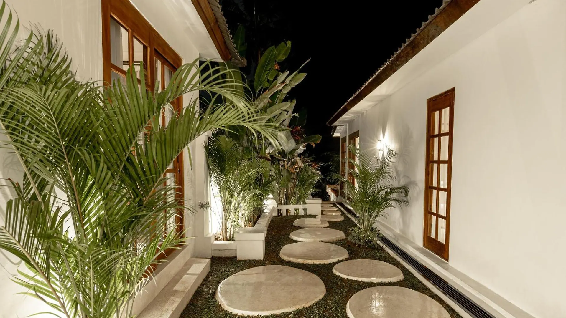 Hanging Gardens Villa By Evdekimi - Longer Stay Extra Perks Ubud